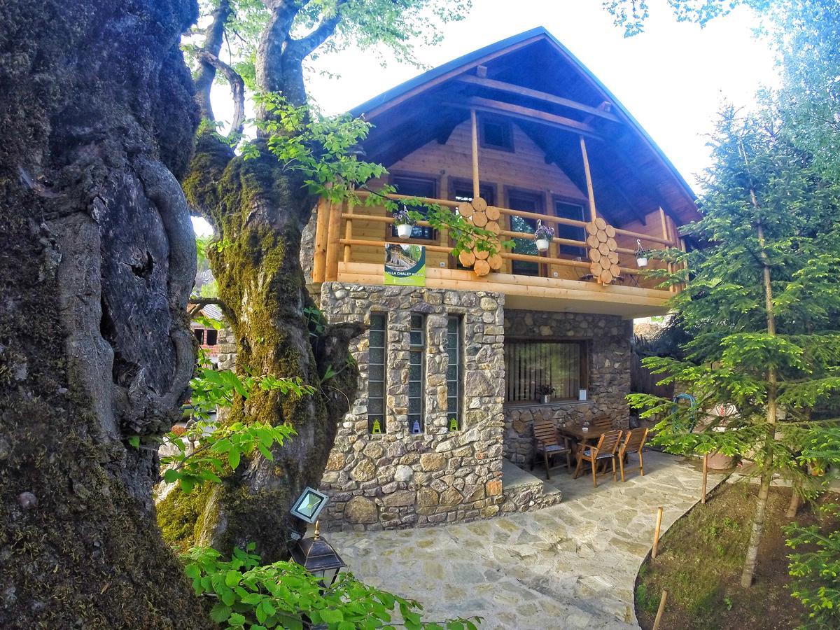 Chalet Kujta Peje Bagian luar foto
