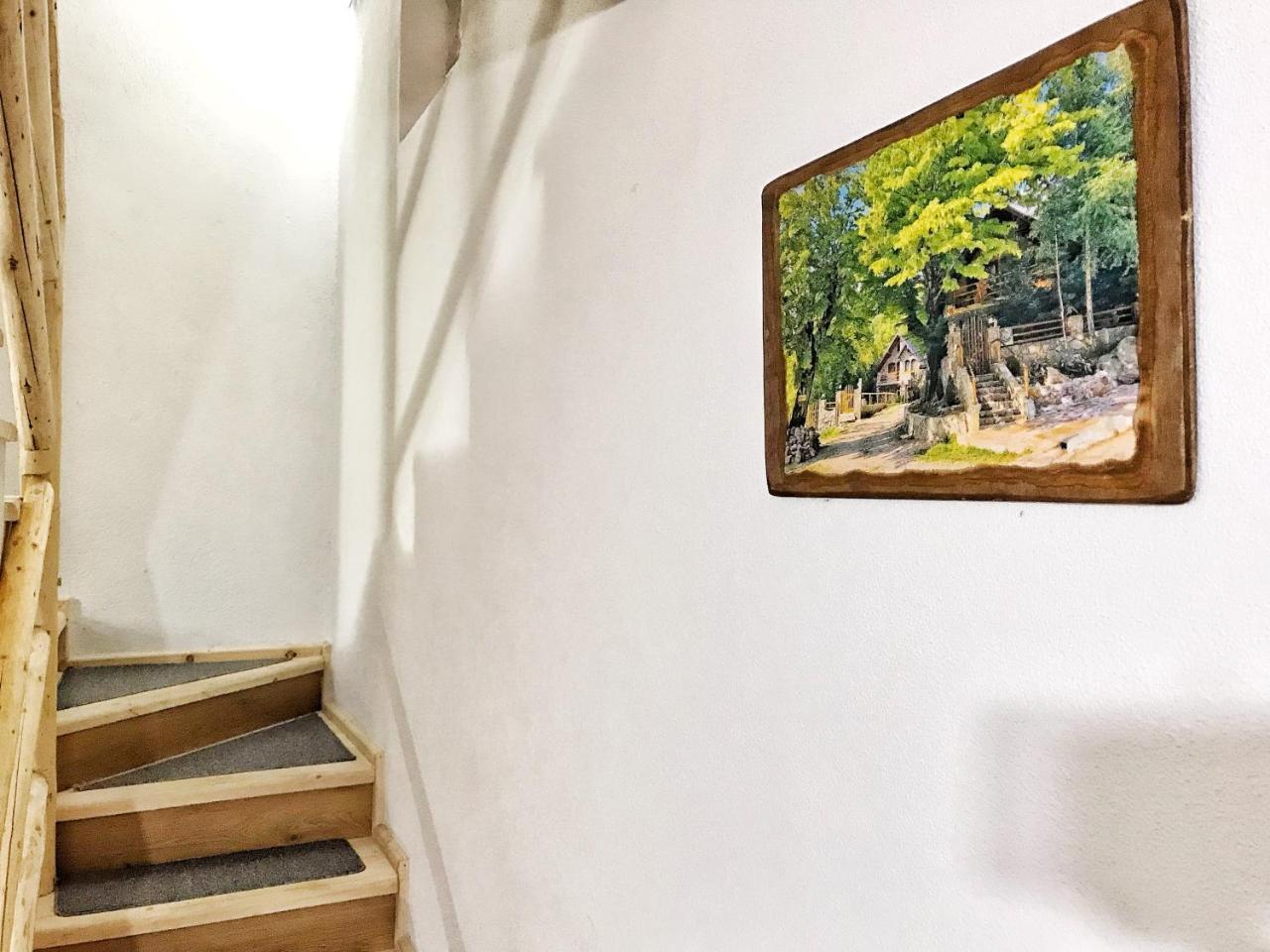 Chalet Kujta Peje Bagian luar foto
